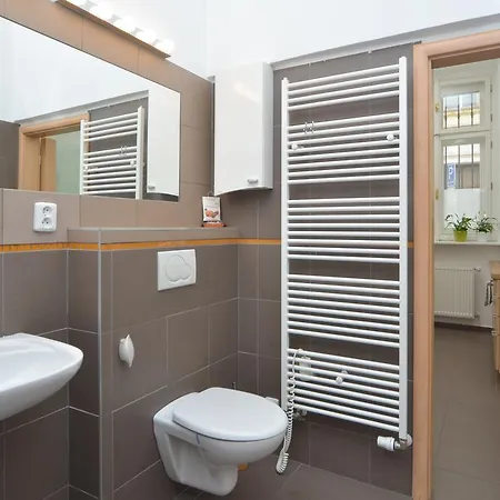 Opatovicka Apartment *