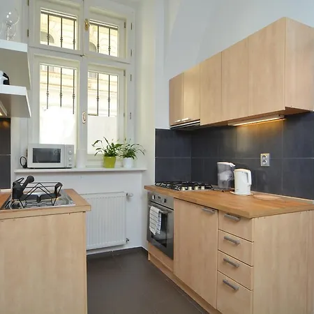 Opatovicka Apartment *